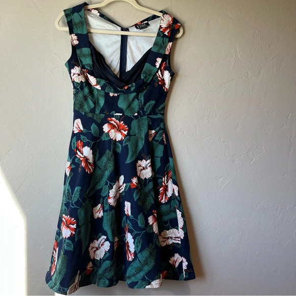 dollz & dames Dresses & Skirts - Dollz&Dames Vtg Hawaiian 1950 Pin Up S Dress Floral Vacation Jazz Rockabilly